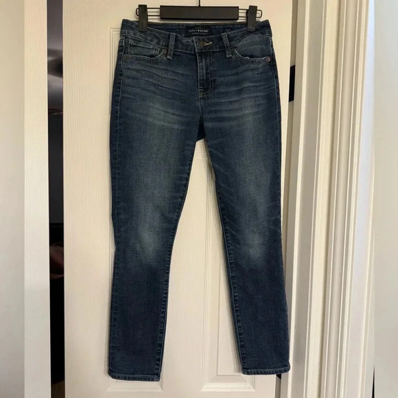 Lucky Brand Dark Wash Jeans  Straight Leg Size 4/27 - Picture 1 of 7